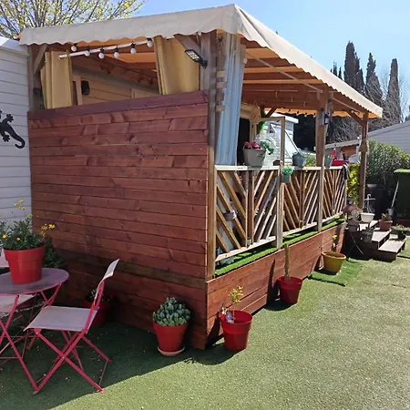 Au Bonheur Mobil-home 4-6 Personnes * Frejus
